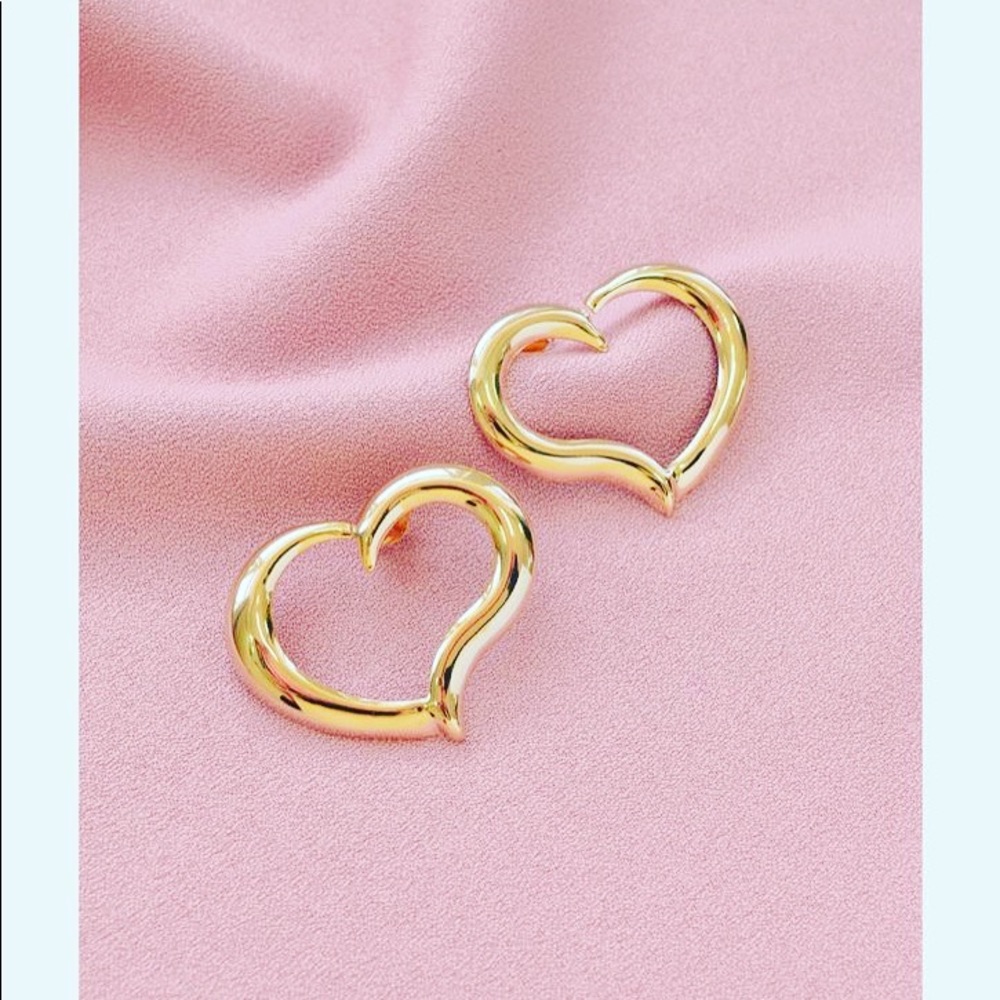 Heart shape earrings